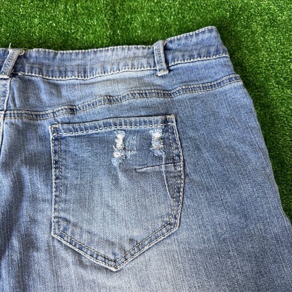 Faded Glory Lace Trim High Rise Distressed Denim Jeans Shorts Plus Size 24W - Picture 13 of 14